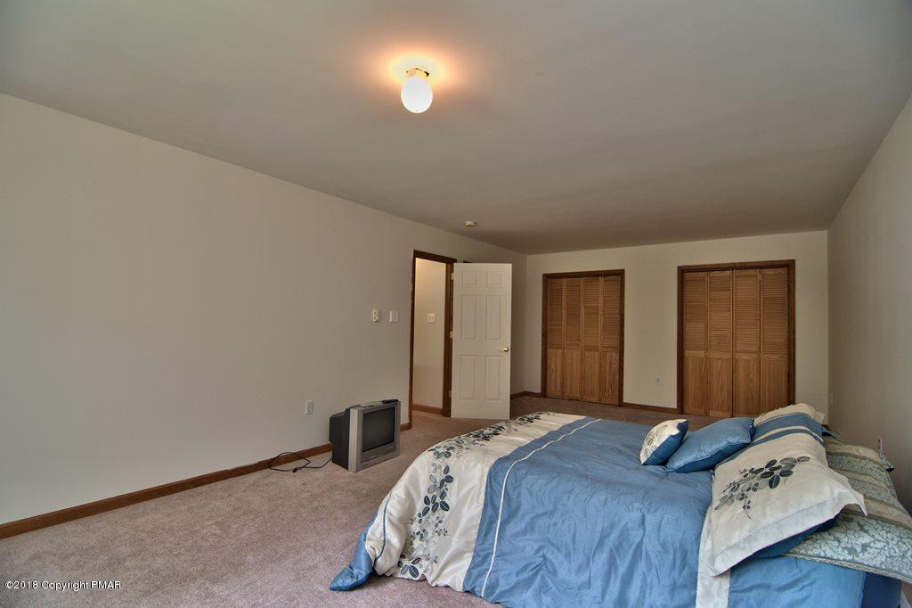 6142 Horatio Road Tobyhanna, PA 18466 - Photo 20 of 34 Master Bedroom view 3