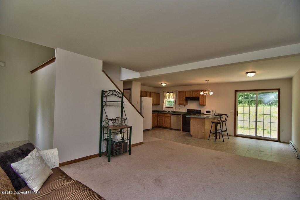 6142 Horatio Road Tobyhanna, PA 18466 - Photo 7 of 34 Living Room looking towards kitchen