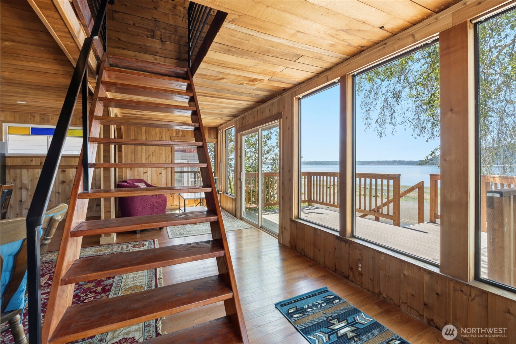 28243 Manzanita Beach Road Southwest Vashon, WA 98070 - Photo 10 of 35