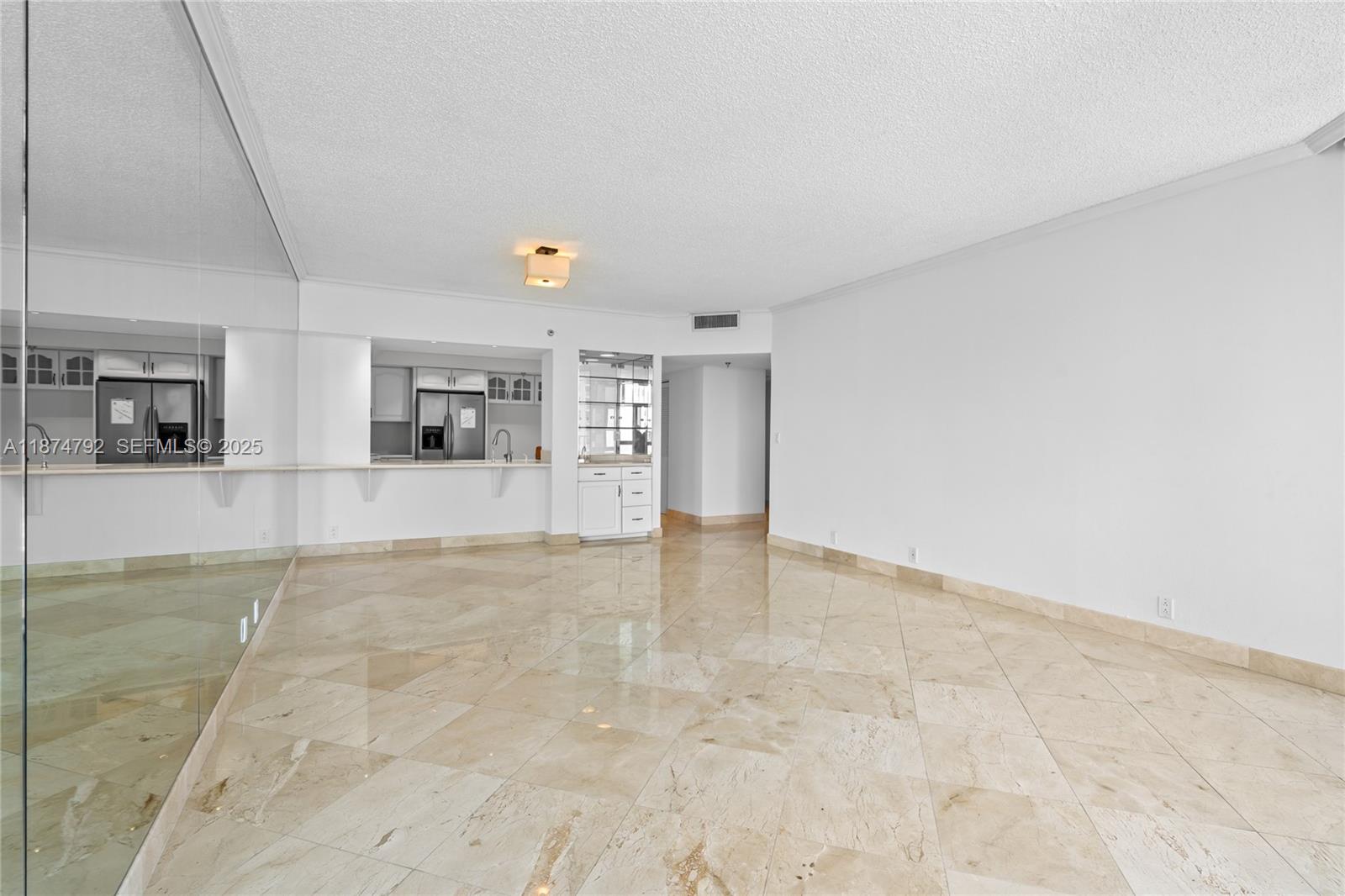 520 Brickell Key Drive, Unit A705 Miami, FL 33131 - Photo 16 of 63 a view of an empty room