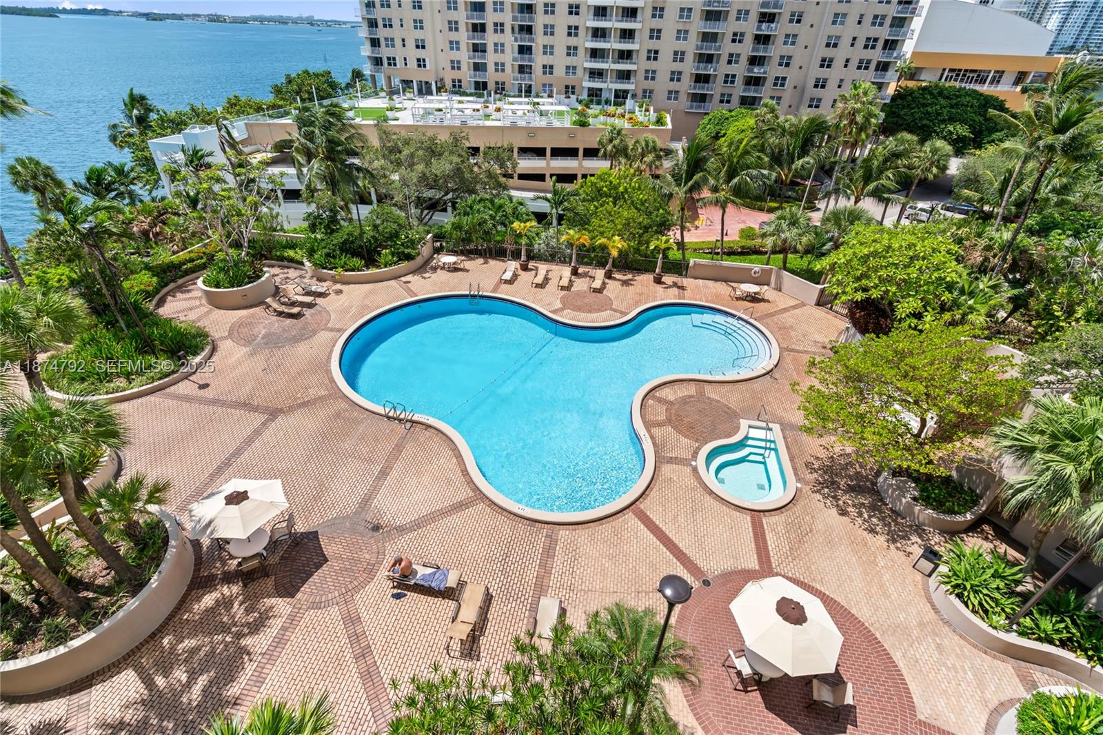 520 Brickell Key Drive, Unit A705 Miami, FL 33131 - Photo 31 of 63 an aerial view of a house having outdoor space