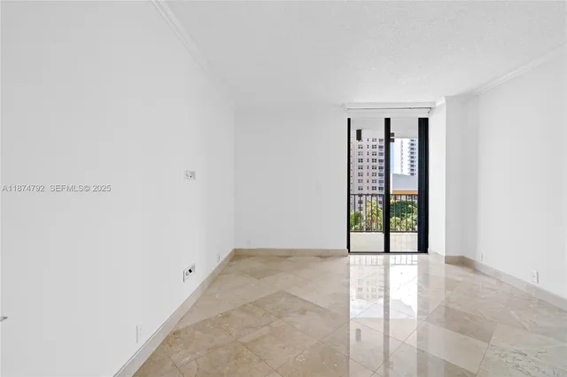 $4,450 | 520 Brickell Key Drive, Unit A705, Miami, FL 33131