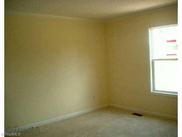 2700 Reginald Court High Point, NC 27260 - Photo 4 of 9 Other.