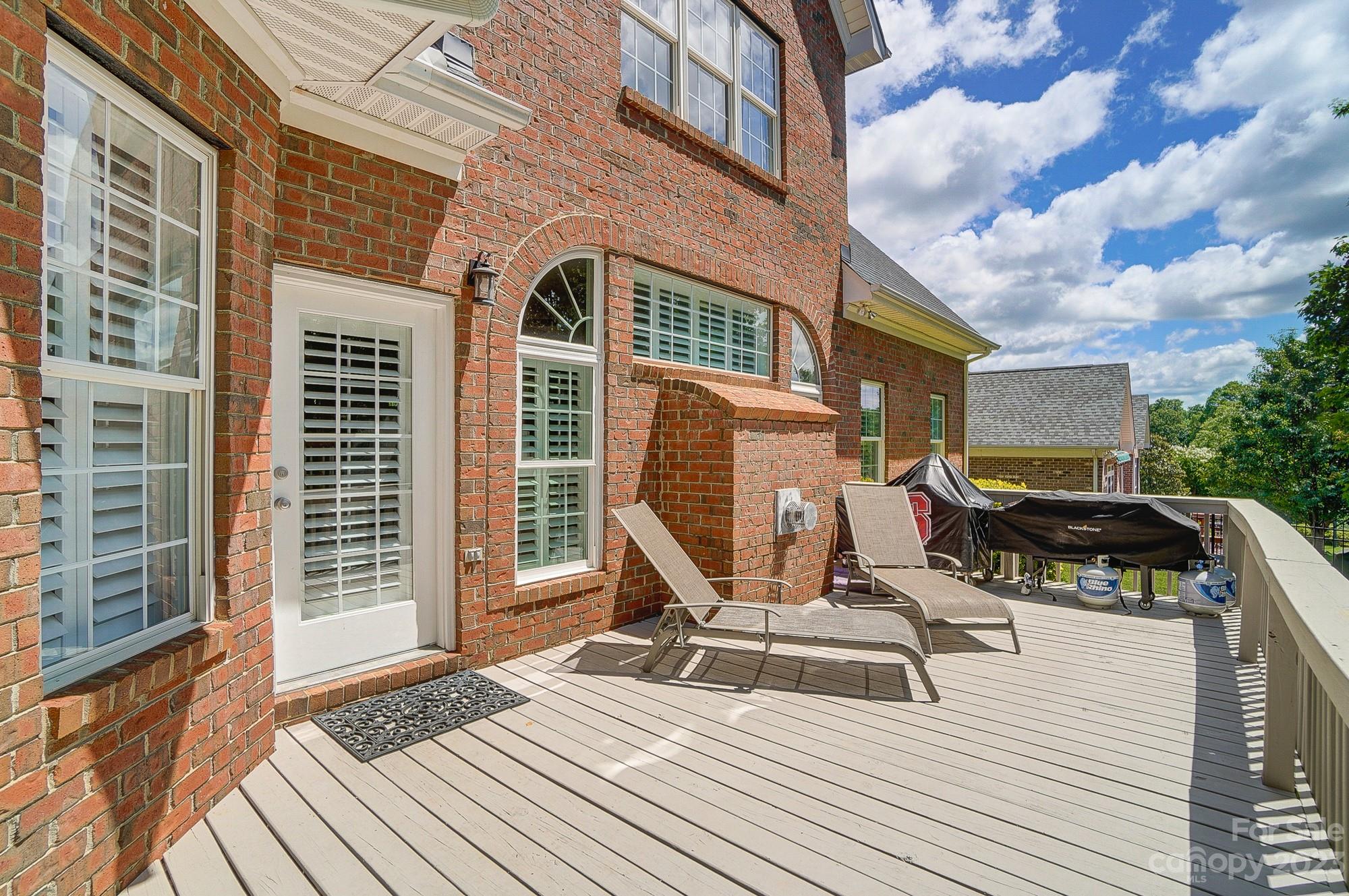 1105 Legacy Lane Fort Mill, SC 29708 - Photo 38 of 43 a house view with a seating space