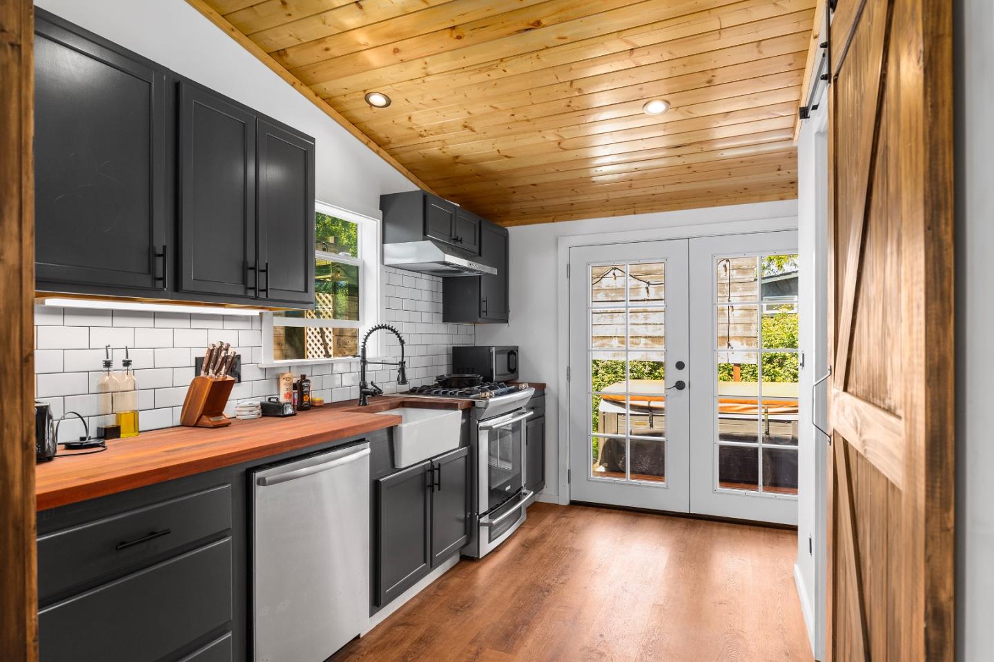 1124 Laurel Street Santa Cruz, CA 95060 - Photo 28 of 42