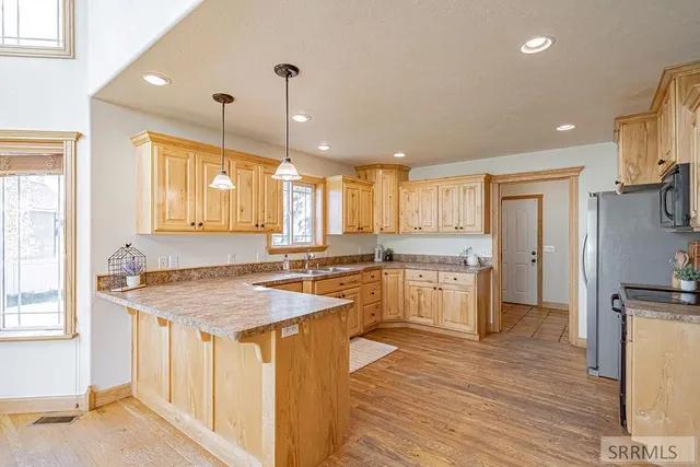 $675,000 | 3903 East 132 North, Rigby, ID 83442