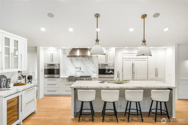 $4,975,000 | 3026 140th Avenue Northeast, Bellevue, WA 98005