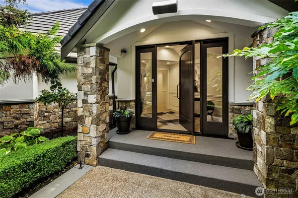 $4,975,000 | 3026 140th Avenue Northeast, Bellevue, WA 98005