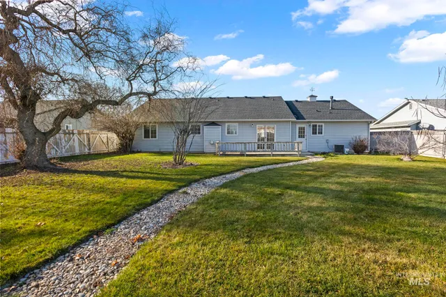 $314,990 | 3005 Jefferson Parkway, Caldwell, ID 83605