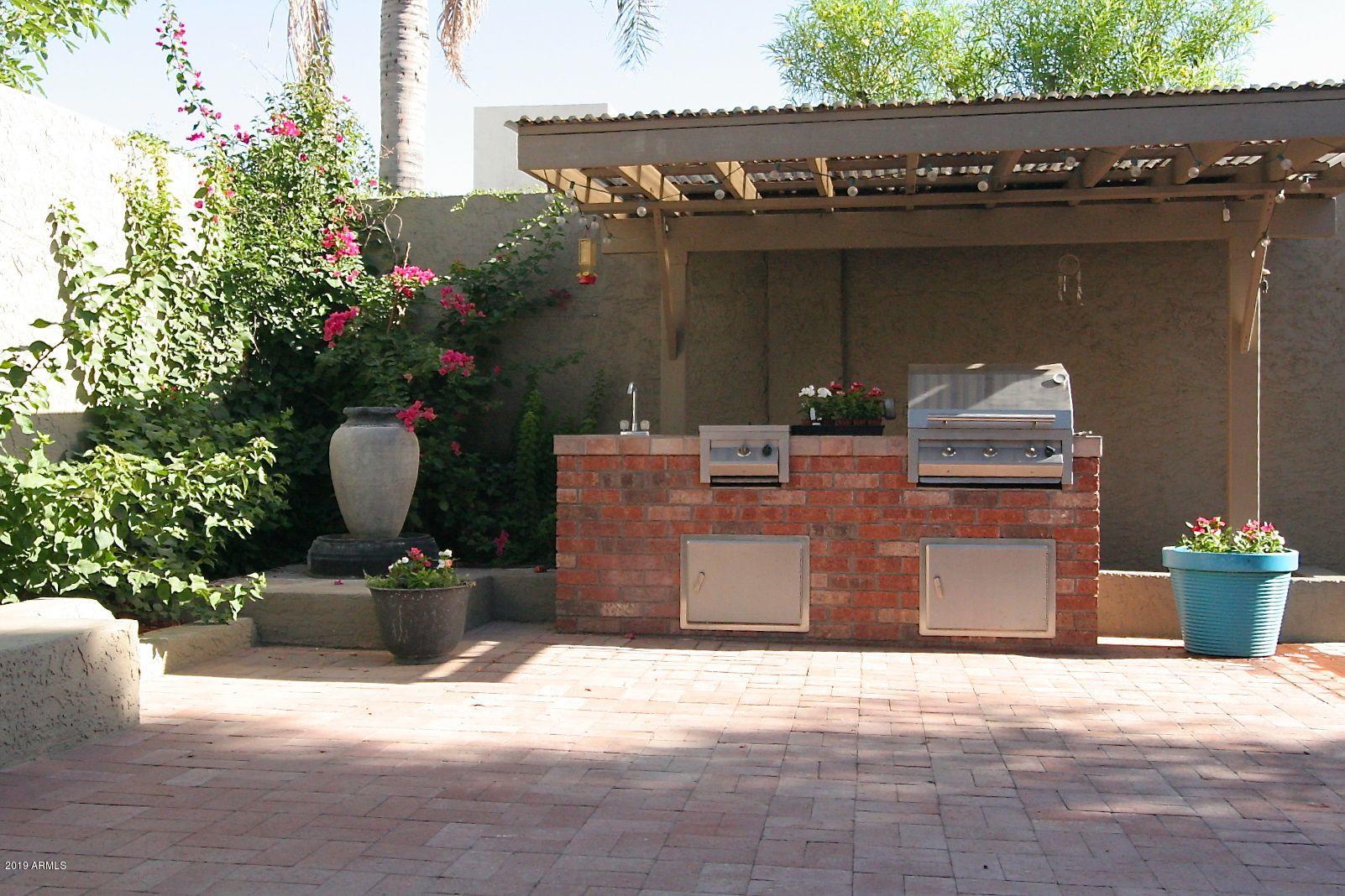 136 West Victoria Square Phoenix, AZ 85013 - Photo 9 of 15 a view of a house with outdoor space