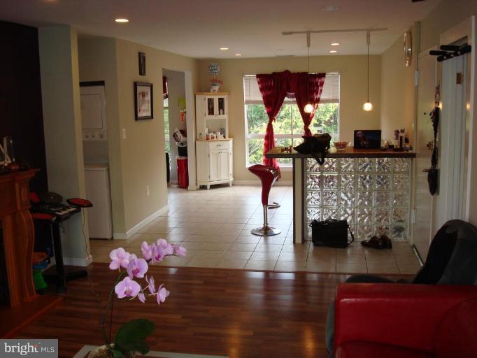 3940 Bel Pre Road, Unit 8 Silver Spring, MD 20906 - Photo 3 of 21 Dining Room