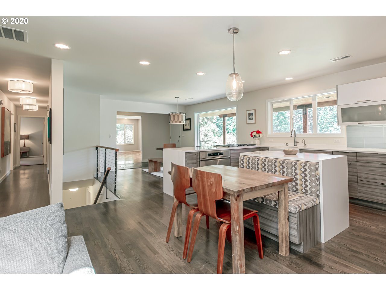 2289 Southwest Humphrey Park Road Portland, OR 97221 - Photo 5 of 32 Gallery Image 5