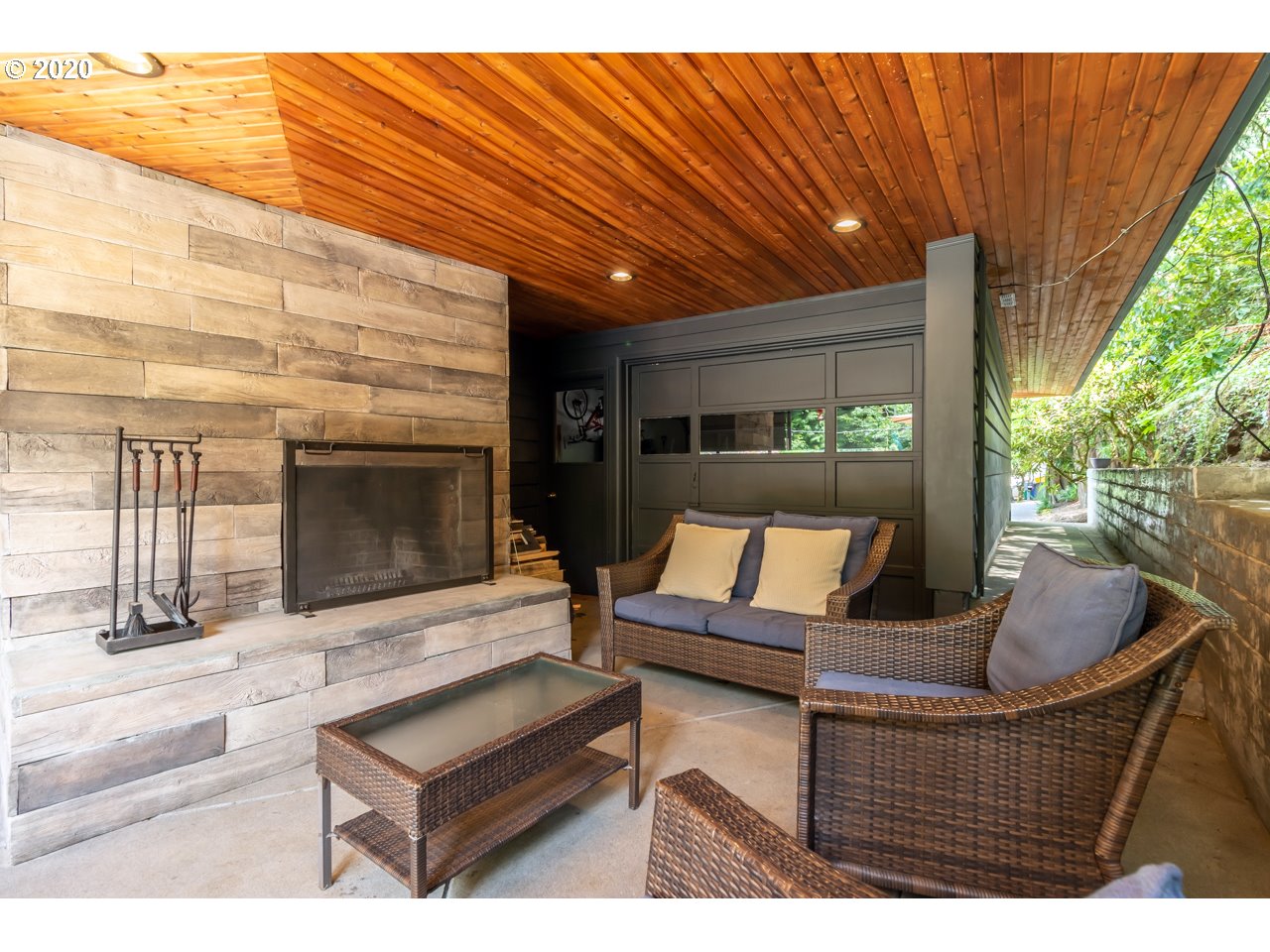 2289 Southwest Humphrey Park Road Portland, OR 97221 - Photo 10 of 32 Gallery Image 10