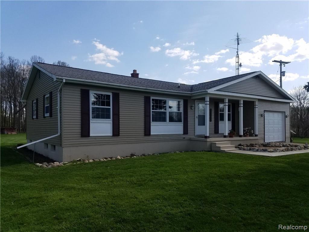 8218 Shipman Road Corunna, MI 48817 - Photo 5 of 26 front side.jpg