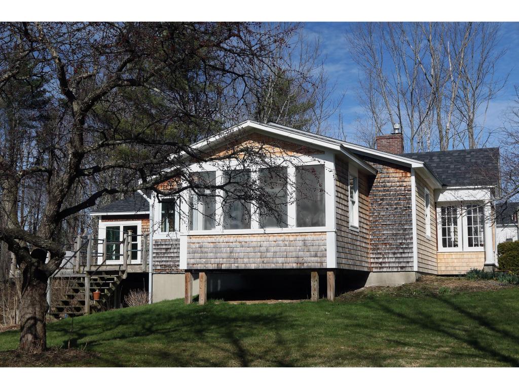 1319 East Hill Road Williston, VT 05495 - Photo 2 of 25
