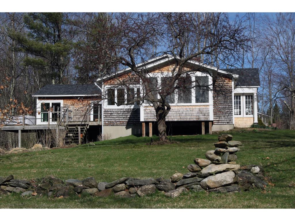 1319 East Hill Road Williston, VT 05495 - Photo 4 of 25