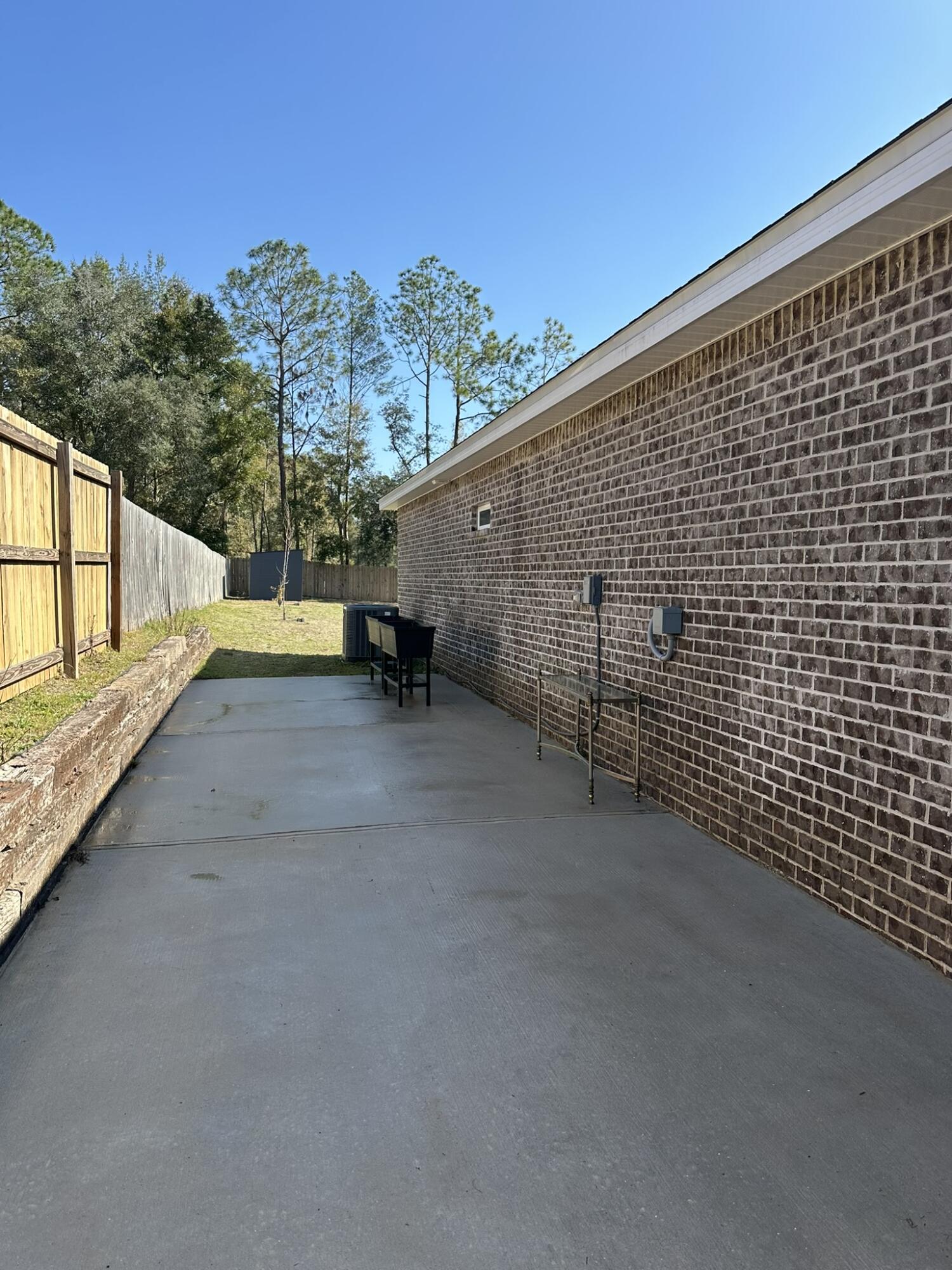 5179 Rabbit Run Crestview, FL 32539 - Photo 29 of 30 a view of a patio with wooden fence