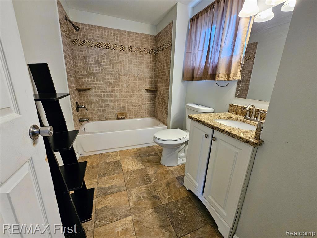 47564 Ryan Road Utica, MI 48317 - Photo 16 of 20