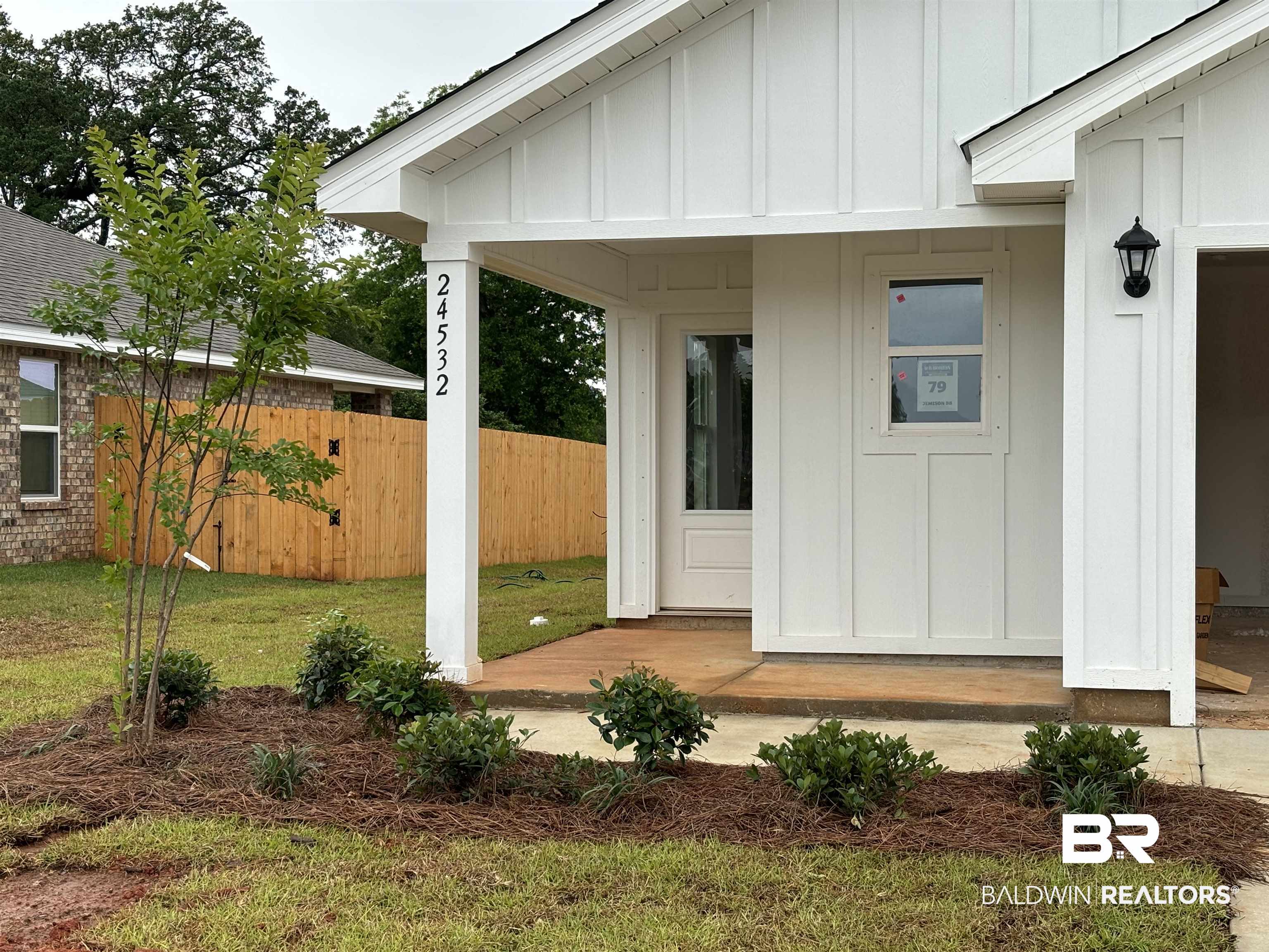 24532 Ponder Loop Loxley, AL 36551 - Photo 2 of 44 Front Landscaping