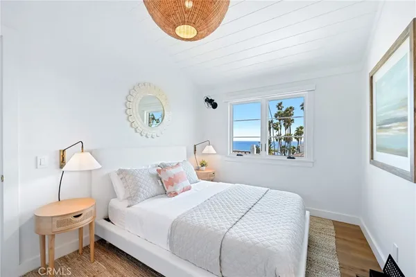 $10,995 | 360 Cliff Laguna Beach, Laguna Beach, CA 92651