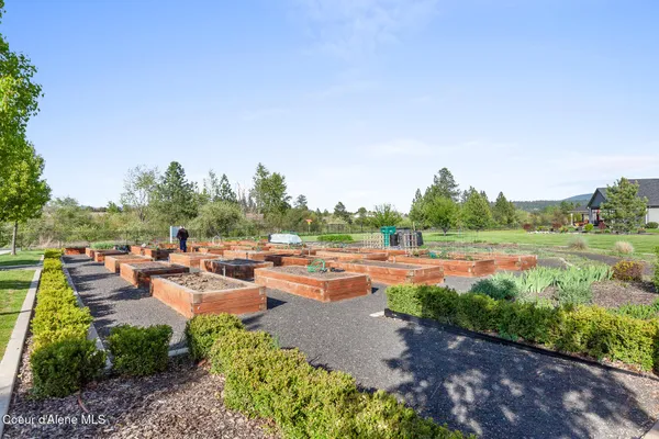 $850,000 | 22835 East Edgewater Lane, Liberty Lake, WA 99019