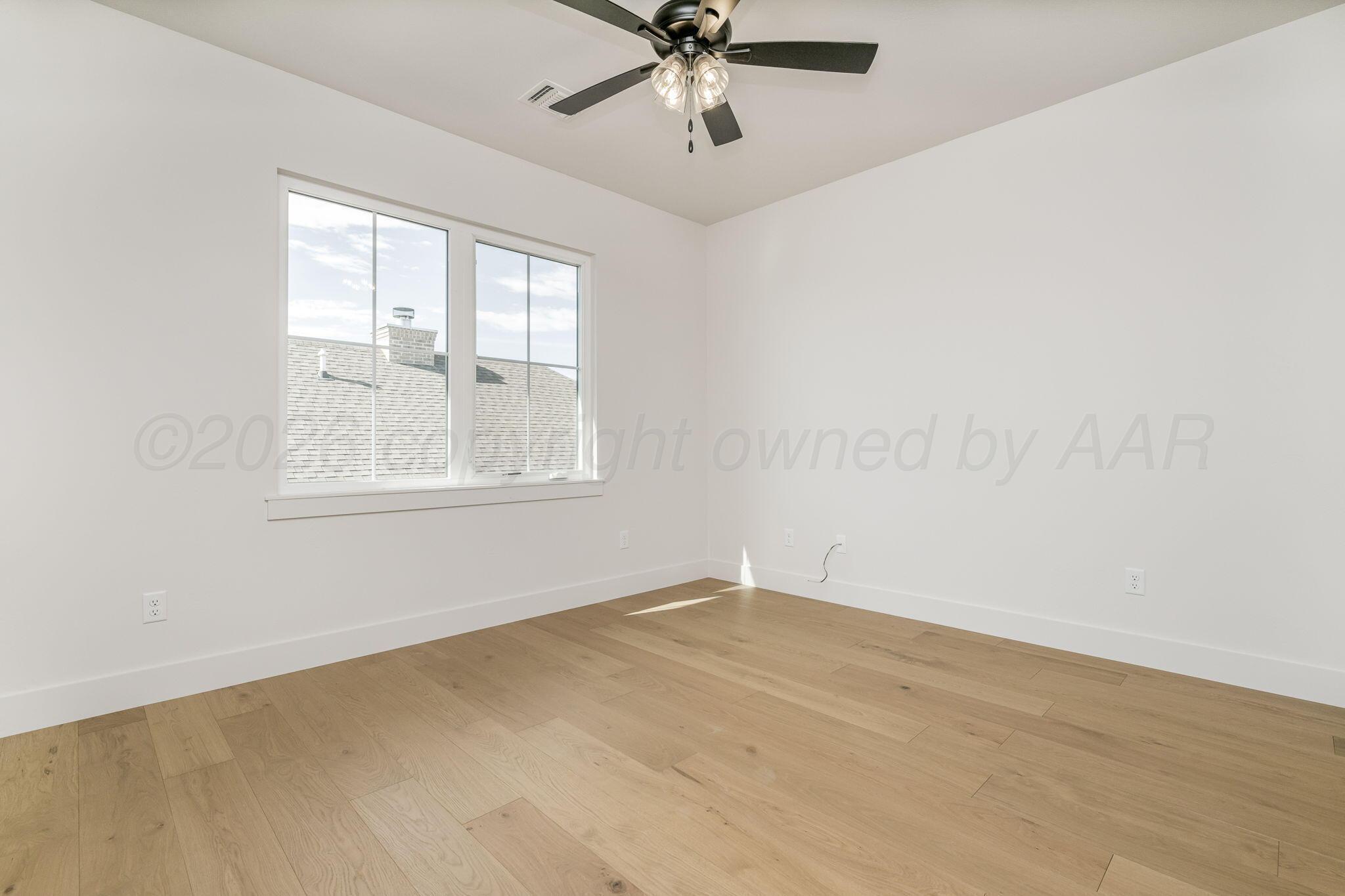 5806 Wesley Road Amarillo, TX 79119 - Photo 25 of 28 5806 Wesley Rd upstairs bedroom 4