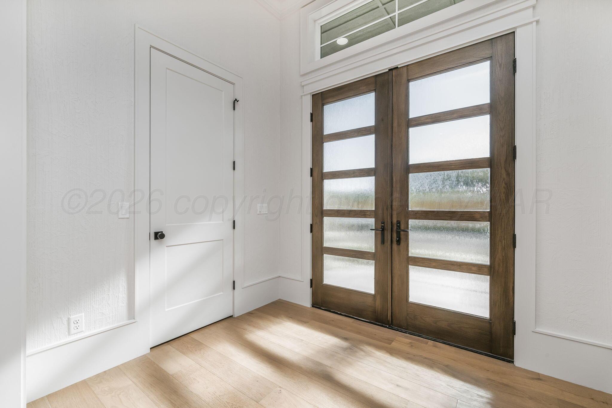 5806 Wesley Road Amarillo, TX 79119 - Photo 3 of 28 5806 Wesley Rd entry