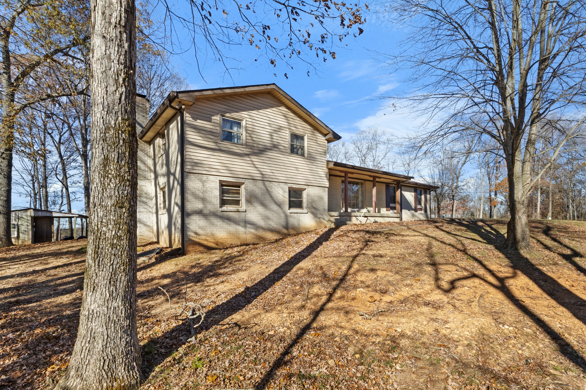 2050 Outlaw Road Woodlawn, TN 37191 - Photo 4 of 32 Gallery Image 4