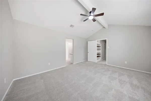 $2,400 | 21 Oldstream Court, The Woodlands, TX 77381