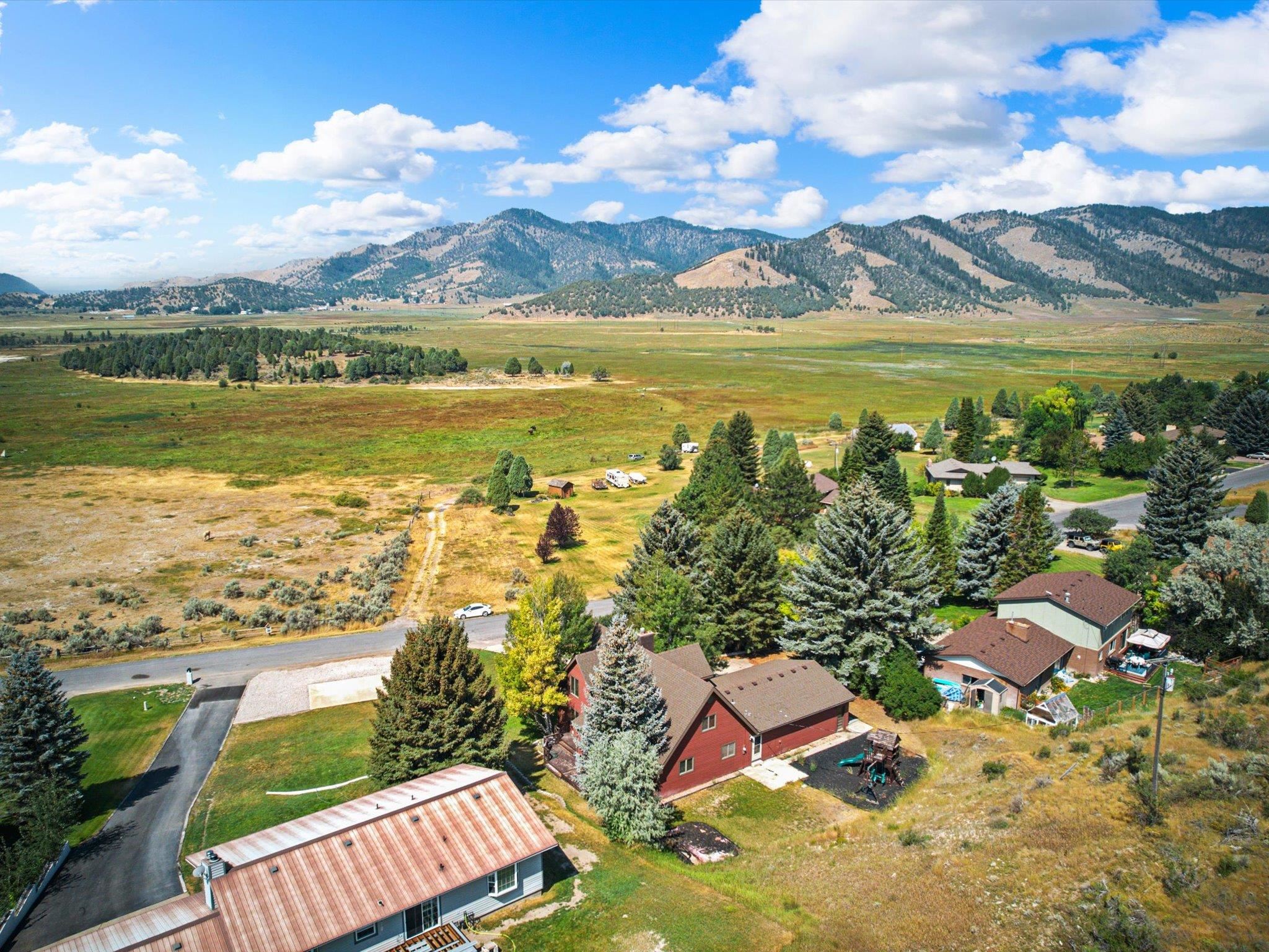 1752 Cedar View Road Soda Springs, ID 83276 - Photo 7 of 48 Gallery Image 7