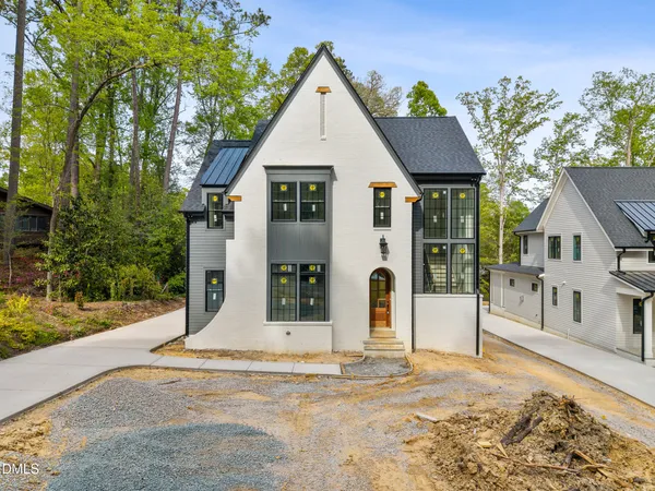 $1,999,000 | 6 Chantilly Place, Durham, NC 27707