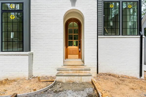 $1,999,000 | 6 Chantilly Place, Durham, NC 27707