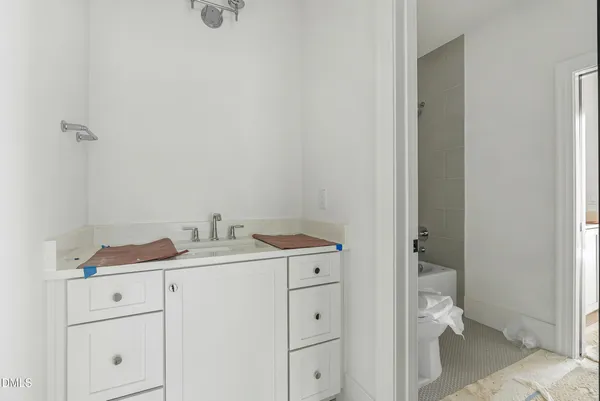 $1,999,000 | 6 Chantilly Place, Durham, NC 27707