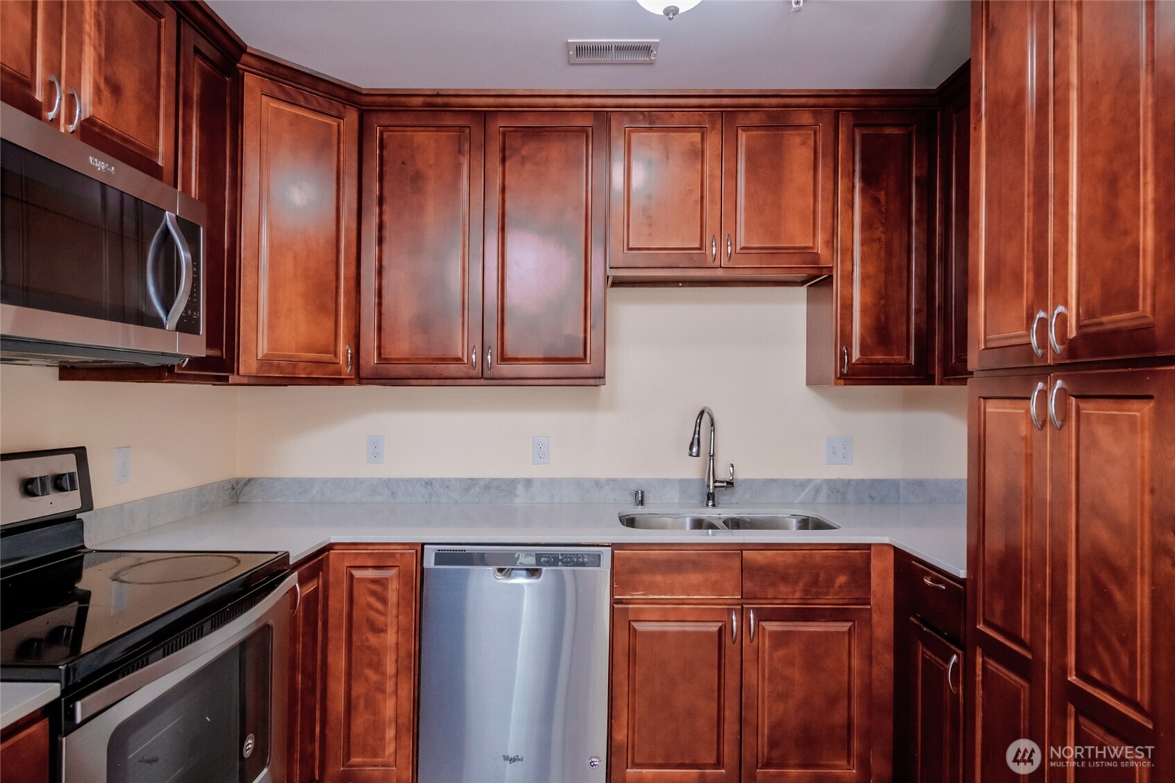 12228 Southeast Petrovitsky Road, Unit 2C Renton, WA 98058 - Photo 11 of 23 Gallery Image 11
