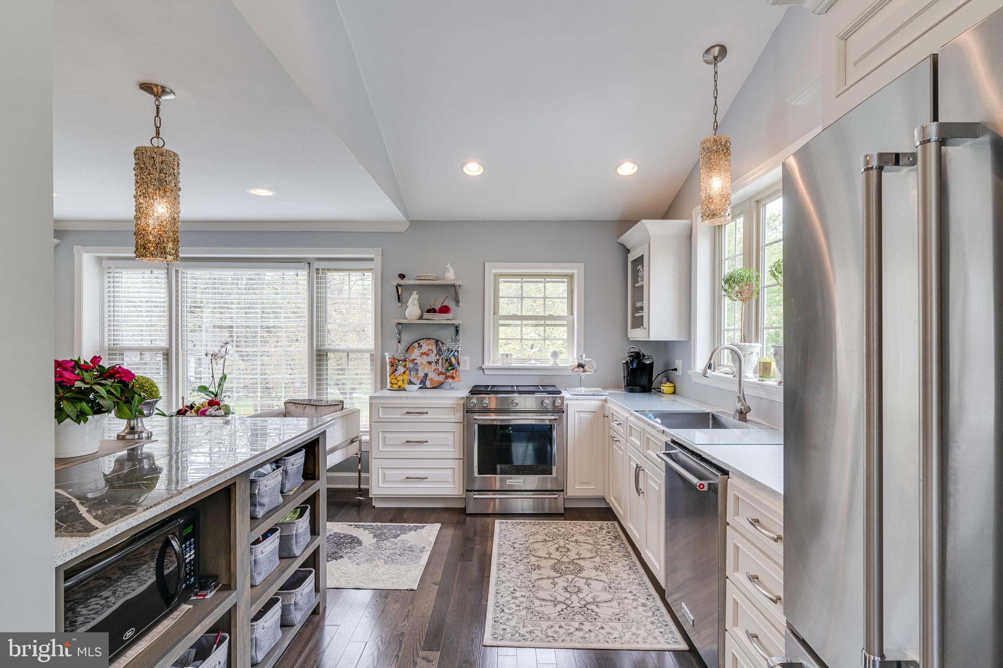 301 Mcclenaghan Mill Road Wynnewood, PA 19096 - Photo 18 of 60 Light and Bright!