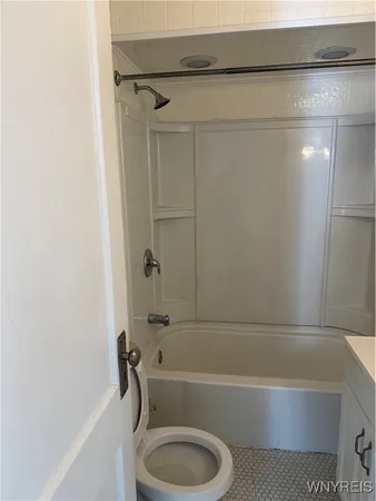 $1,400 | 5 Humphrey Road, Buffalo, NY 14207