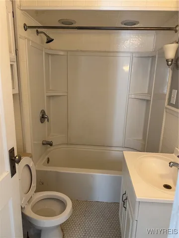 $1,400 | 5 Humphrey Road, Buffalo, NY 14207