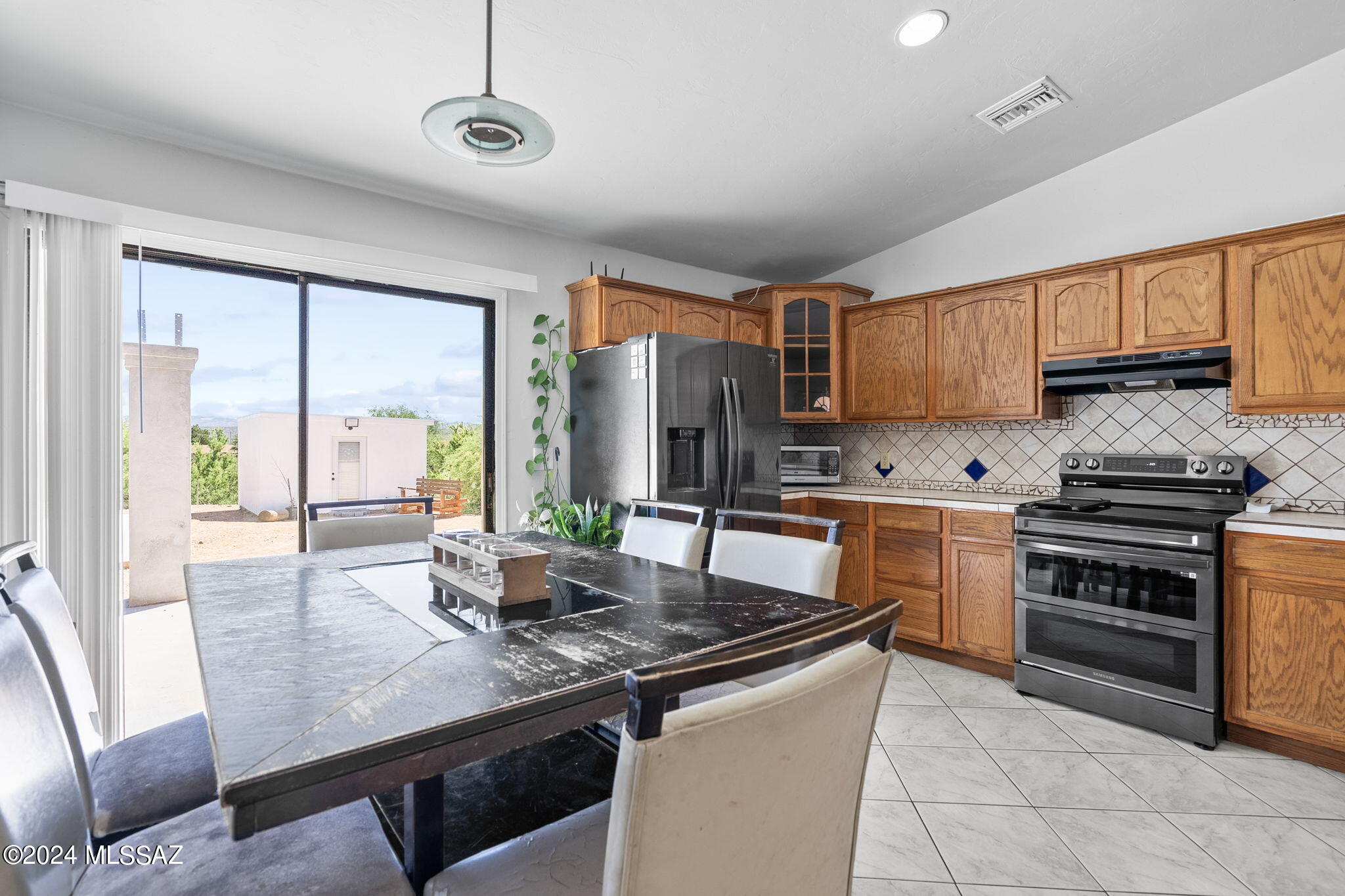 1436 Podar Court Rio Rico, AZ 85648 - Photo 10 of 32