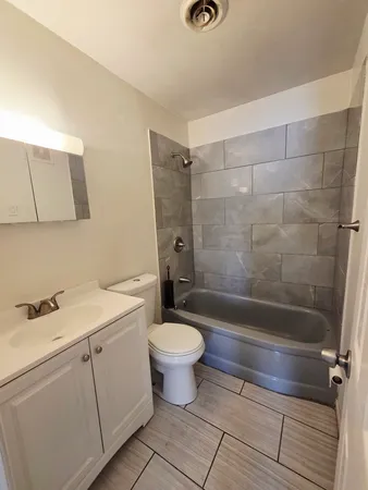 $1,625 | 2069 217th Street, Sauk Village, IL 60411