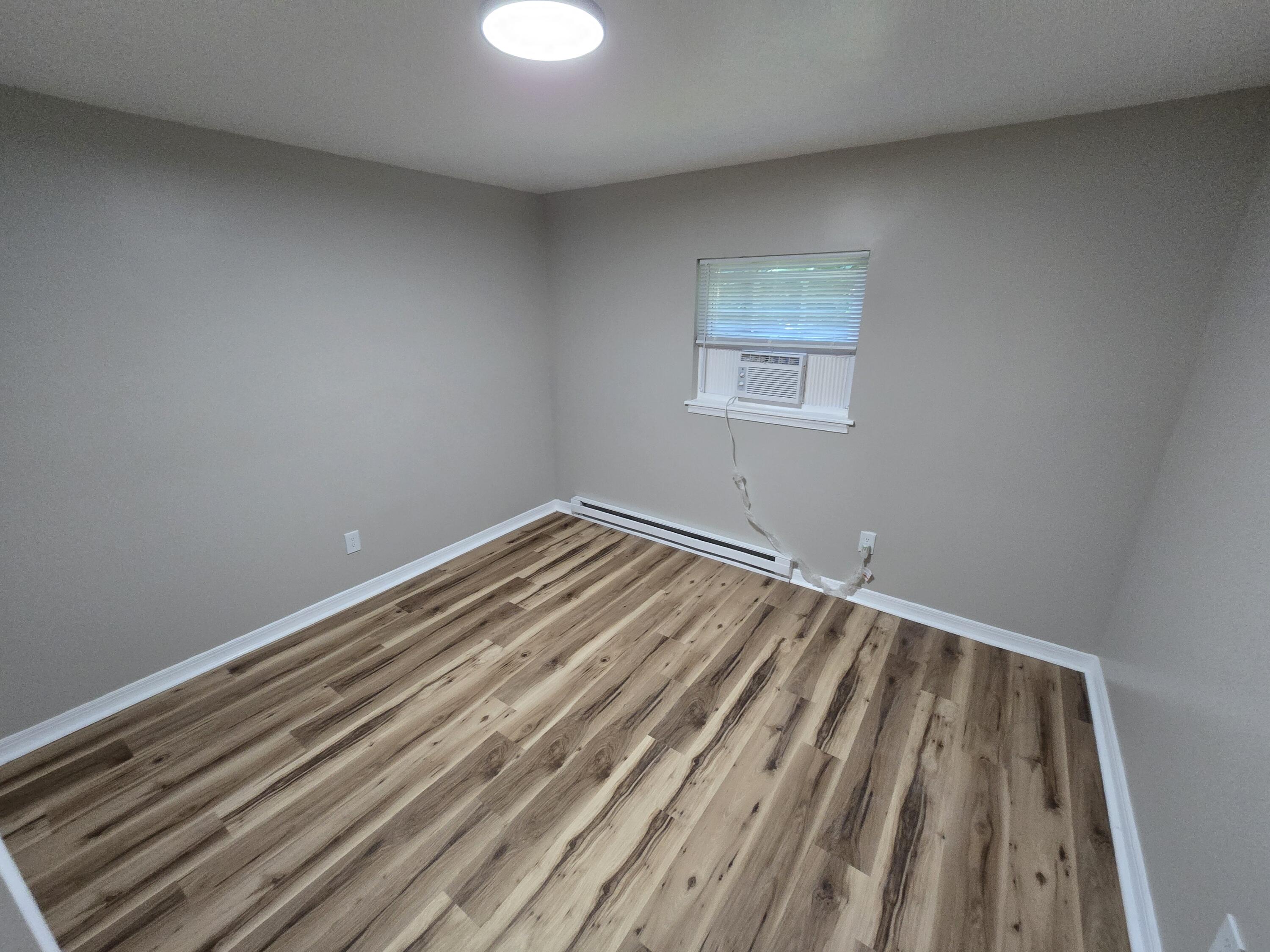 2626 Westover Avenue Southwest, Unit 2 Roanoke, VA 24015 - Photo 7 of 8 20251016_132540