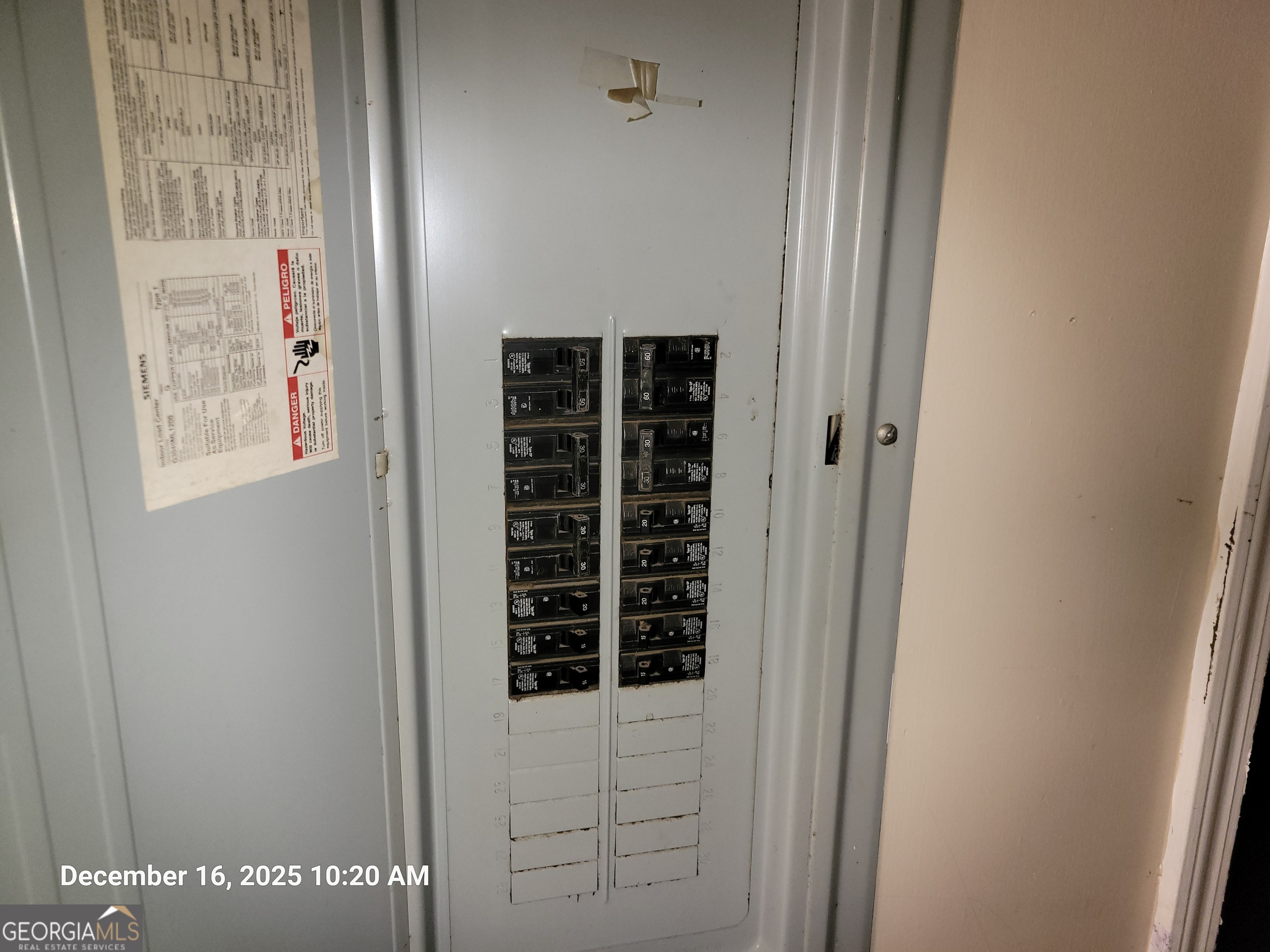 75 Short Street Macon, GA 31204 - Photo 8 of 23 a close view of walk in closet