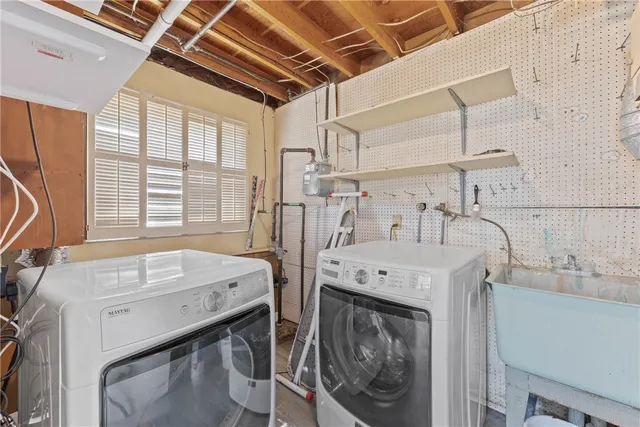 $2,100 | 189 Lawson Road, Greece, NY 14616