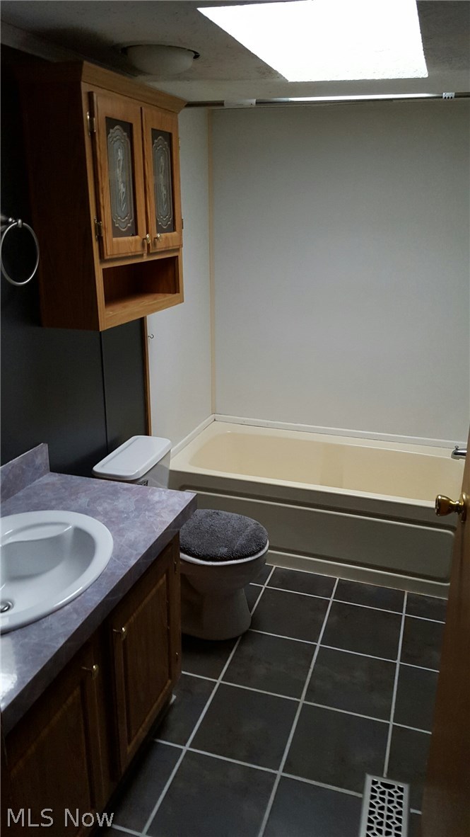 31963 Georgetown Road Salem, OH 44460 - Photo 11 of 12 Gallery Image 11