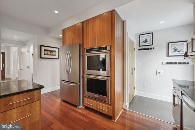 $1,357,500 | 622 19th Street South, Arlington, VA 22202