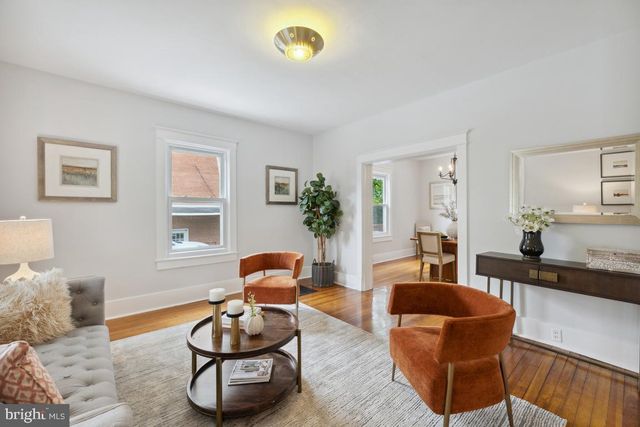 $1,357,500 | 622 19th Street South, Arlington, VA 22202