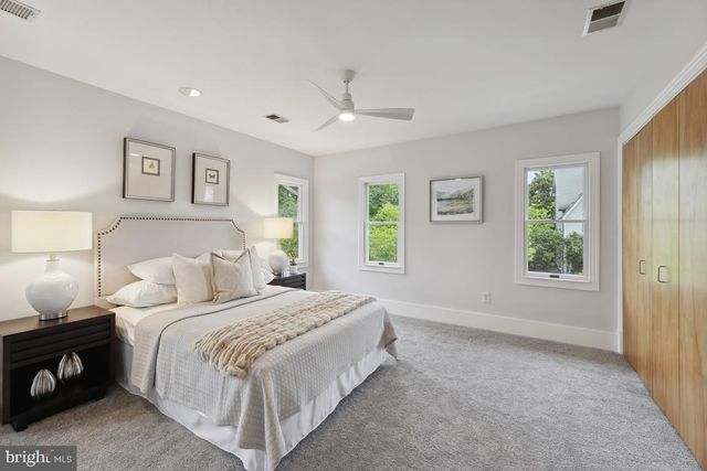 $1,357,500 | 622 19th Street South, Arlington, VA 22202