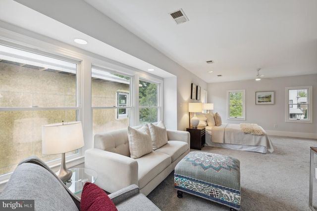 $1,357,500 | 622 19th Street South, Arlington, VA 22202