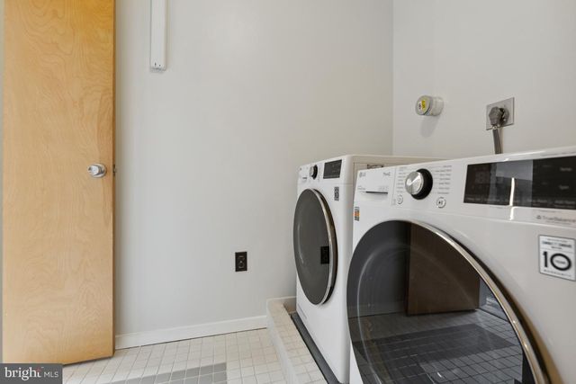 $1,357,500 | 622 19th Street South, Arlington, VA 22202