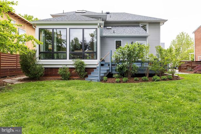 $1,357,500 | 622 19th Street South, Arlington, VA 22202