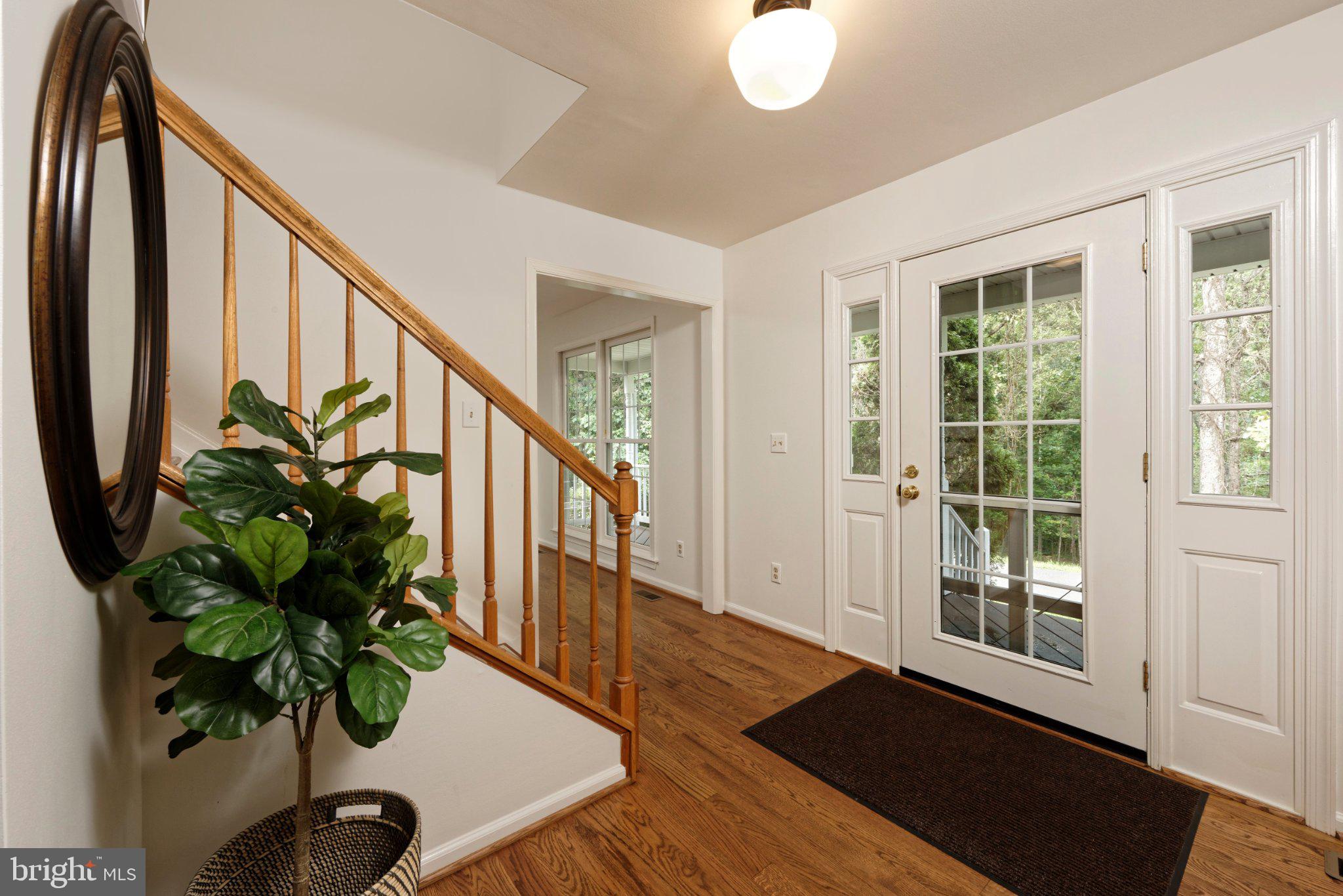 5901 Moore Road Marshall, VA 20115 - Photo 5 of 47 Welcoming front door opens to the foyer